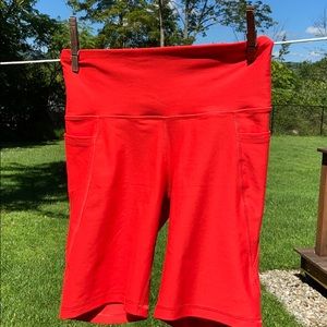 NWOT Old Navy bike shorts